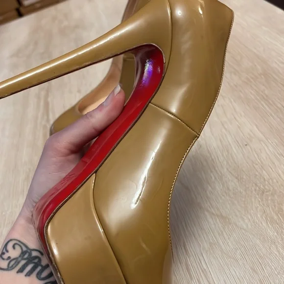 Louboutin Bianca 140MM Camel Patent - 37 - Picture 9 of 12